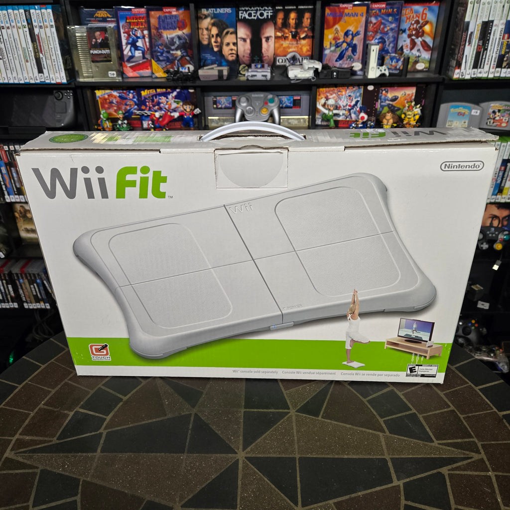 Wii Fit Balance Board & Wii Fit Complete CIB w/ 4 Feet, Original Box & Manual
