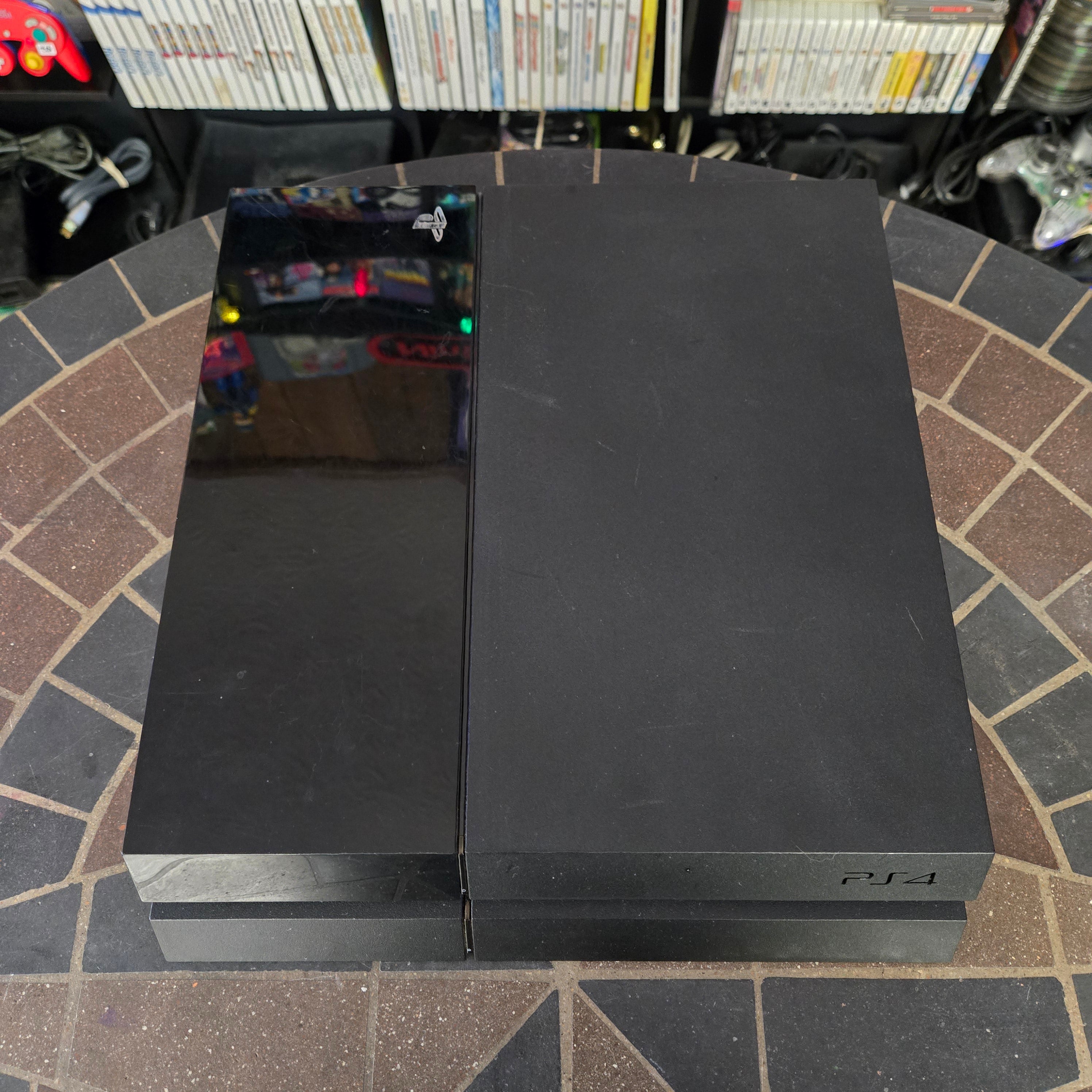 Sony PlayStation 4 PS4 Console 500GB CUH1001A, Controller & Cords TESTED & RESET