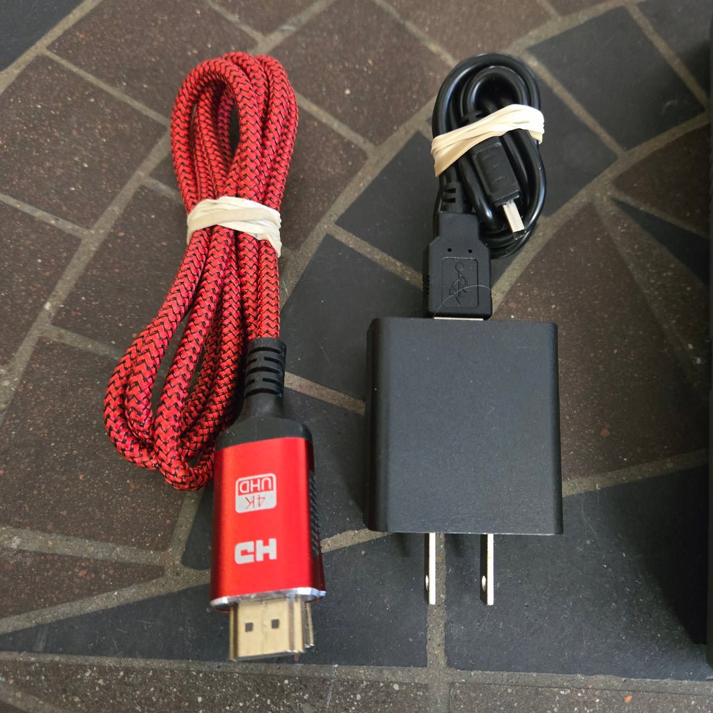 Discontinued RetroUSB AVS FPGA HDMI Console Nintendo NES, OEM Controller & Cords