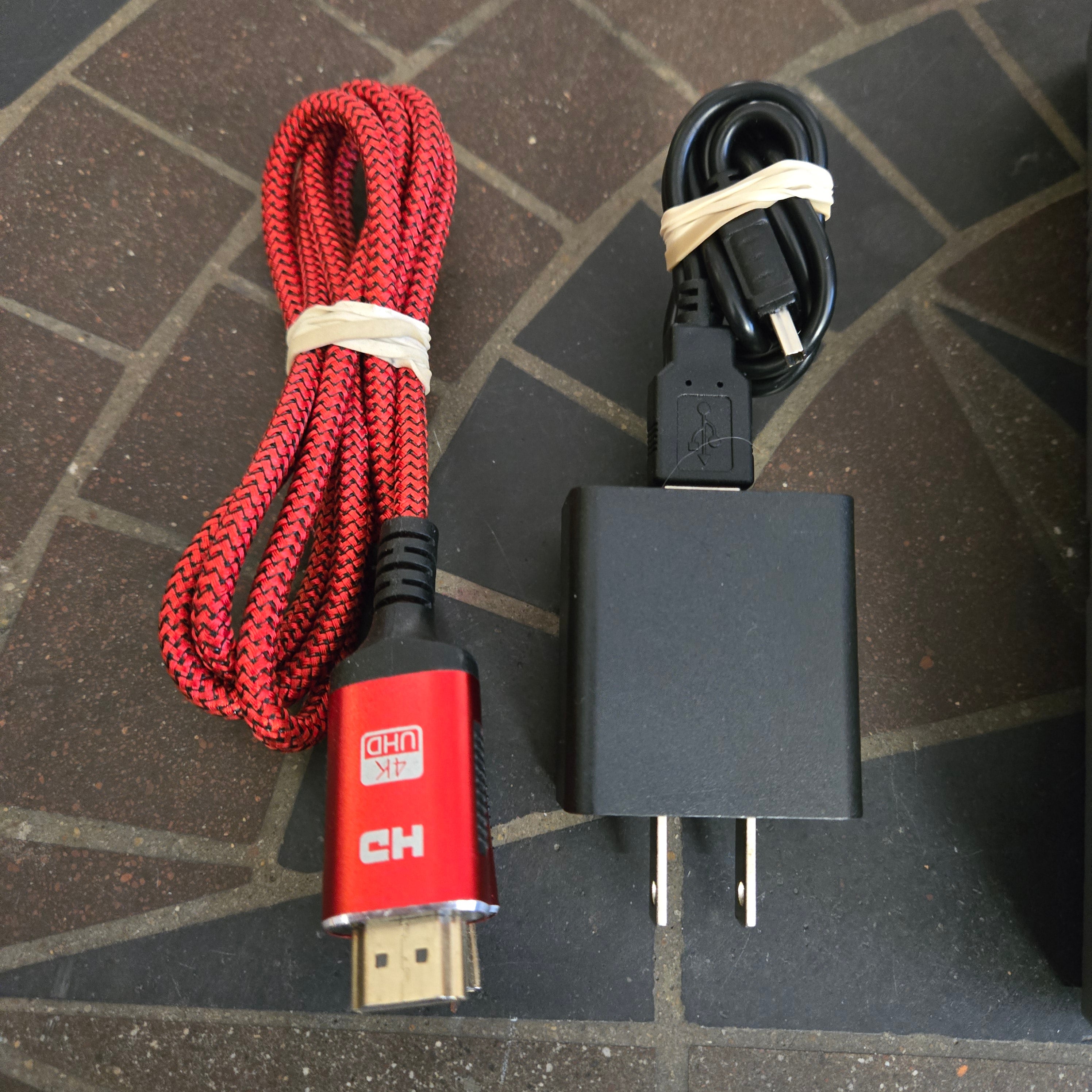 Discontinued RetroUSB AVS FPGA HDMI Console Nintendo NES, OEM Controller & Cords