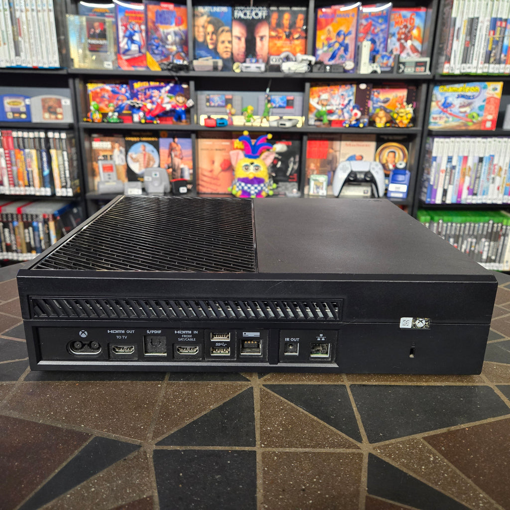 Microsoft Xbox One 500GB Console/System 1540, Cords & Corded Controller - TESTED