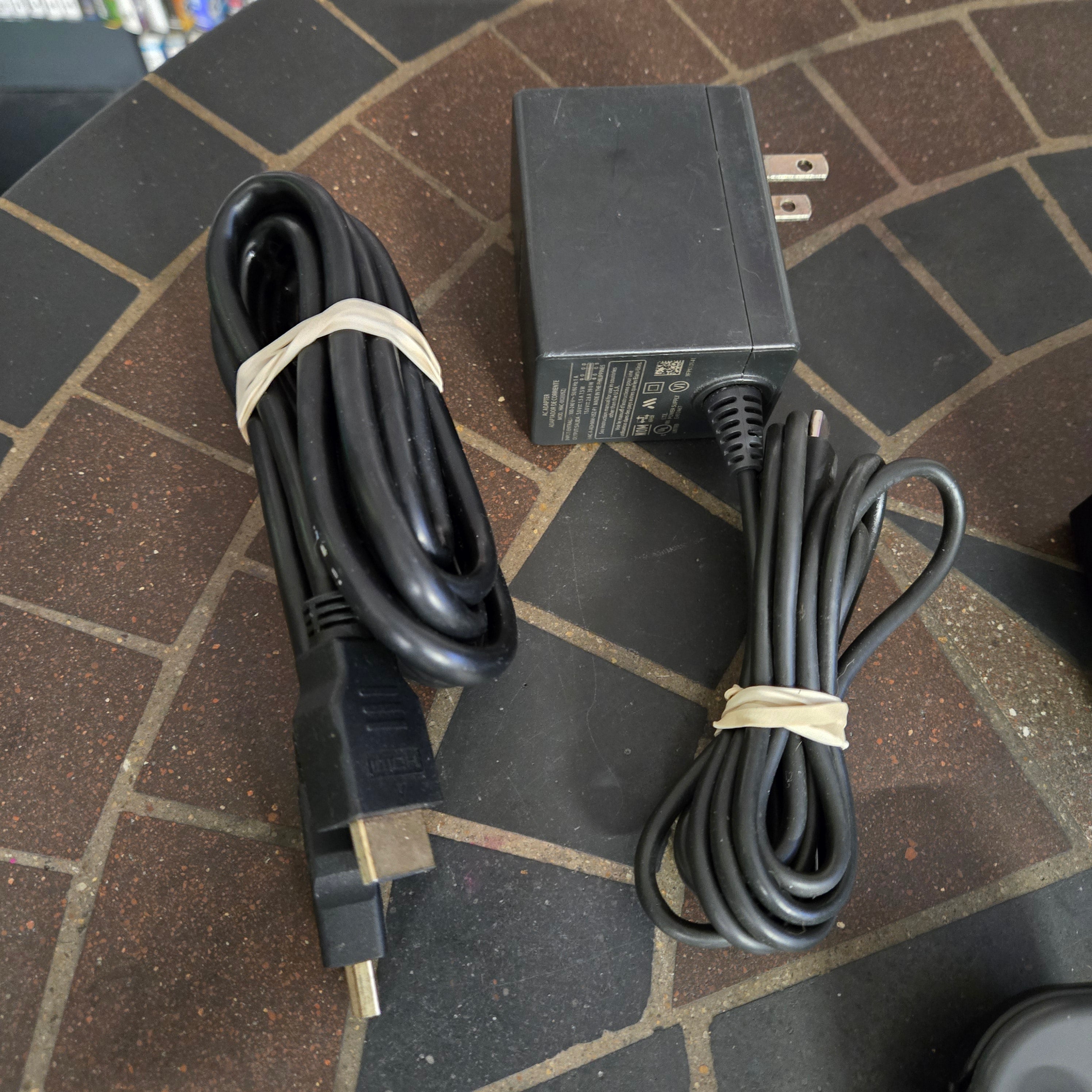 Nintendo Switch V2 with Gray Joy-Con (HAC-001-01) - Cleaned, Tested & Reset!