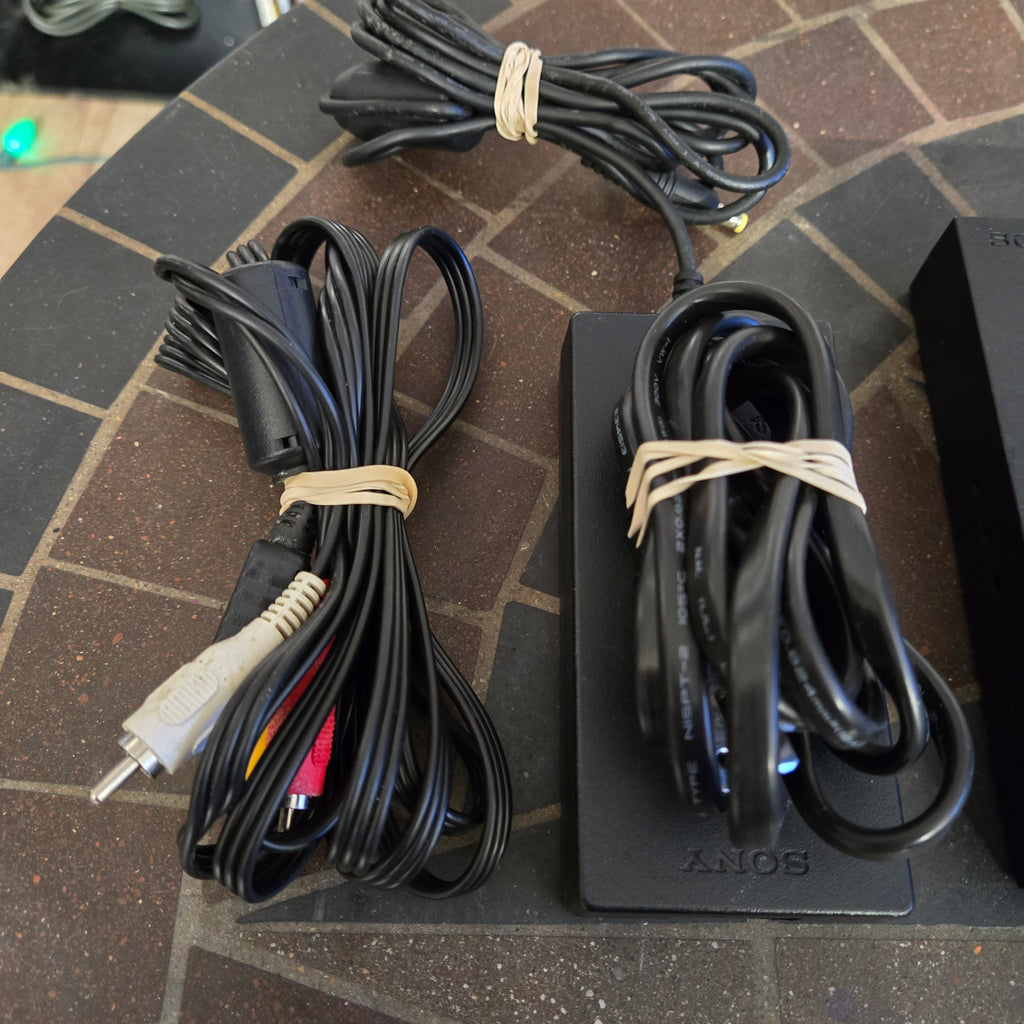 Sony PlayStation 2 PS2 Slim SCPH70012 Console/System, Controller & Cords TESTED!