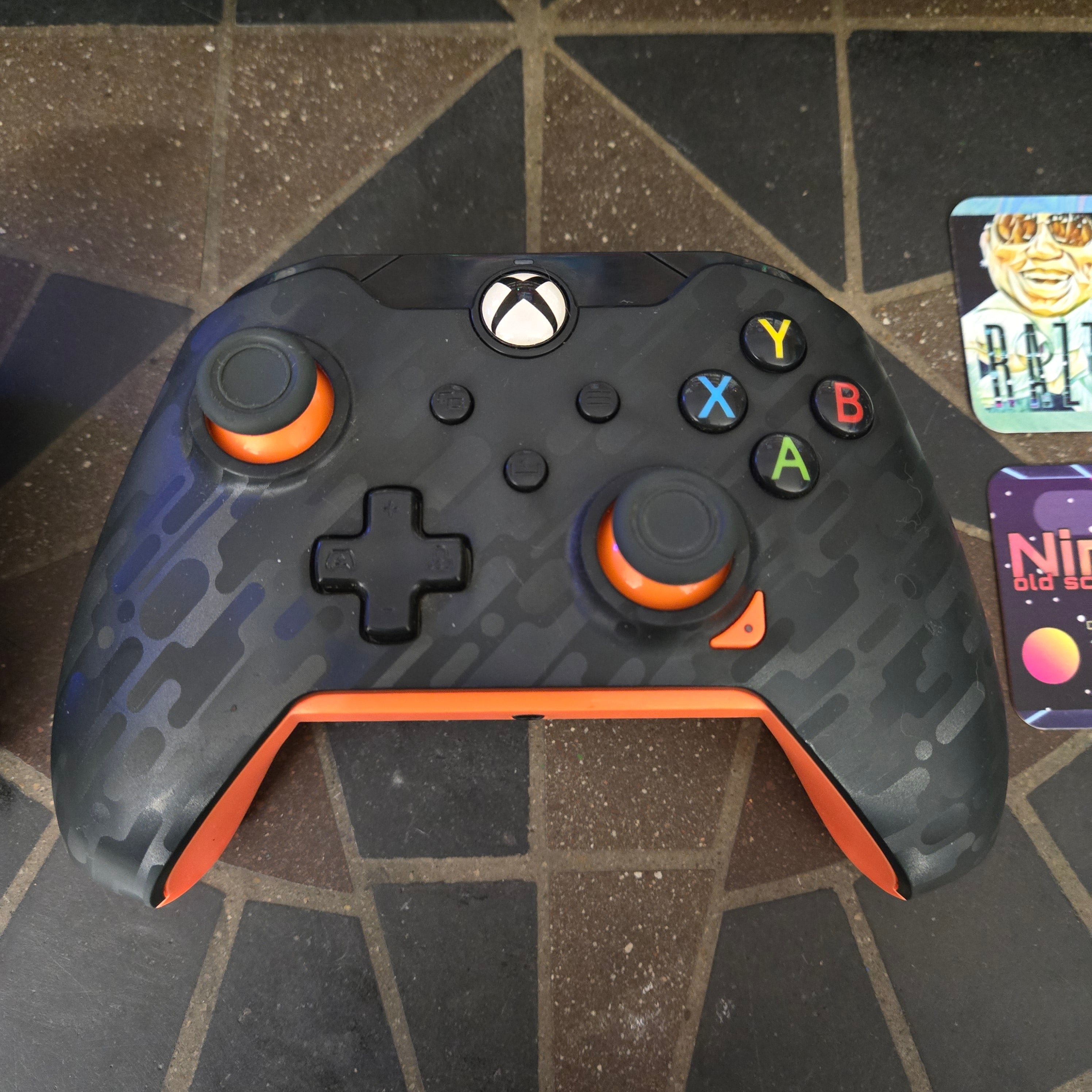 Microsoft Xbox One 500GB Console/System 1540, Cords & Corded Controller - TESTED