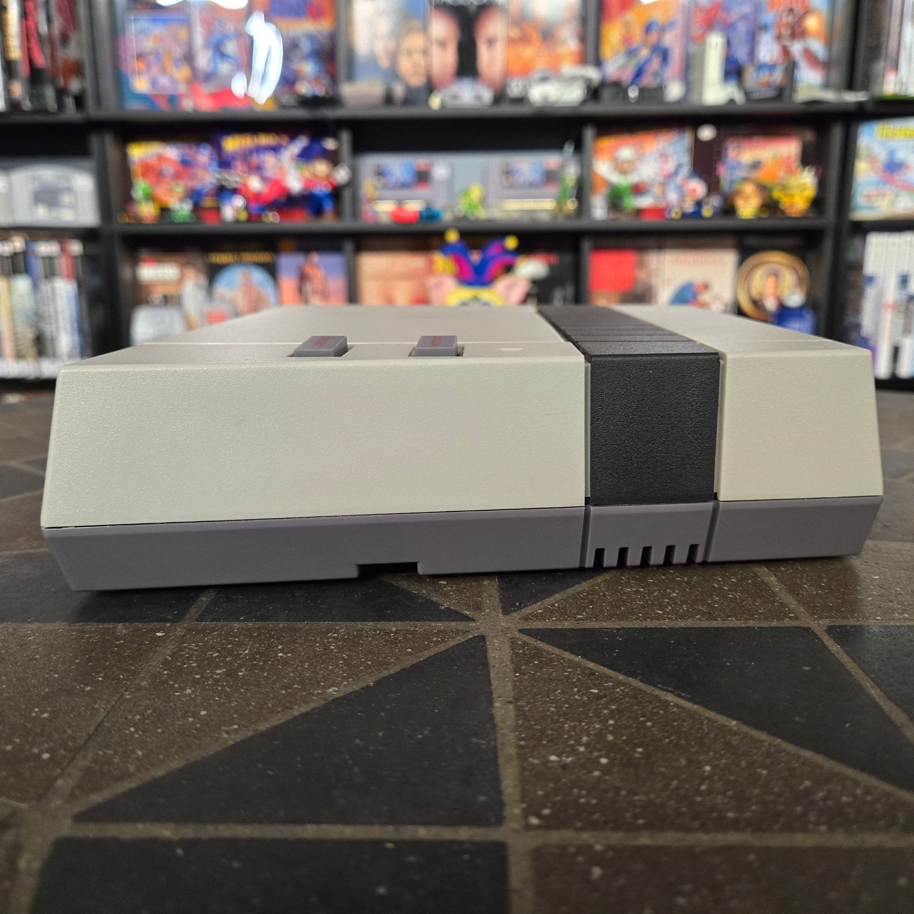 Discontinued RetroUSB AVS FPGA HDMI Console Nintendo NES, OEM Controller & Cords