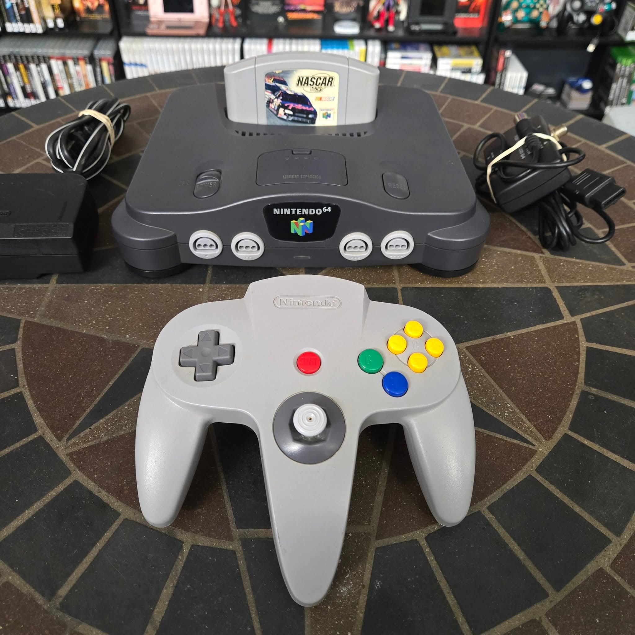 Nintendo 64 N64 Console, Official Controller, Jumper Pak, Cords & NASCAR 99 Game