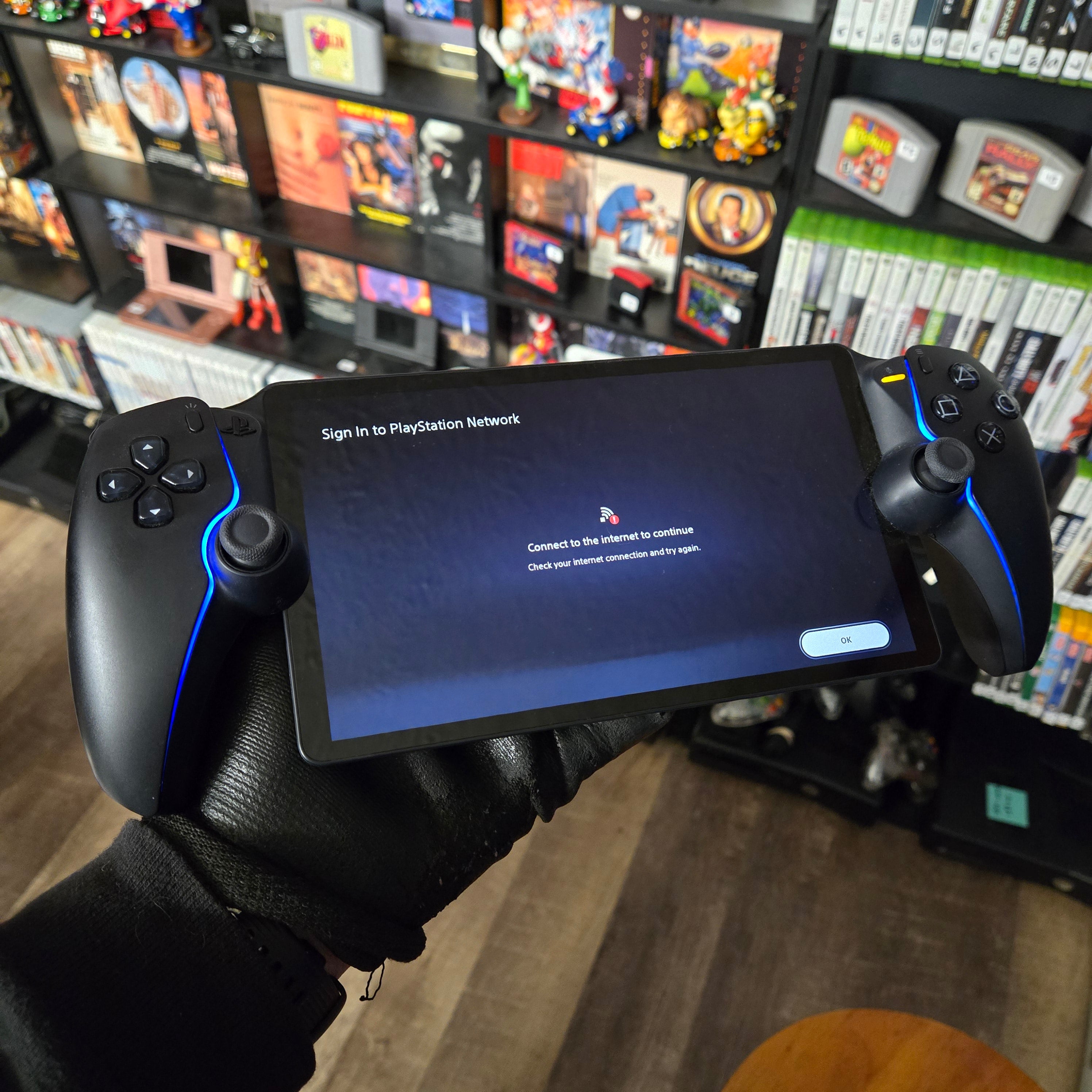 Sony 8" PlayStation Portal Remote Player PlayStation 5 Midnight Black PS5 - NICE