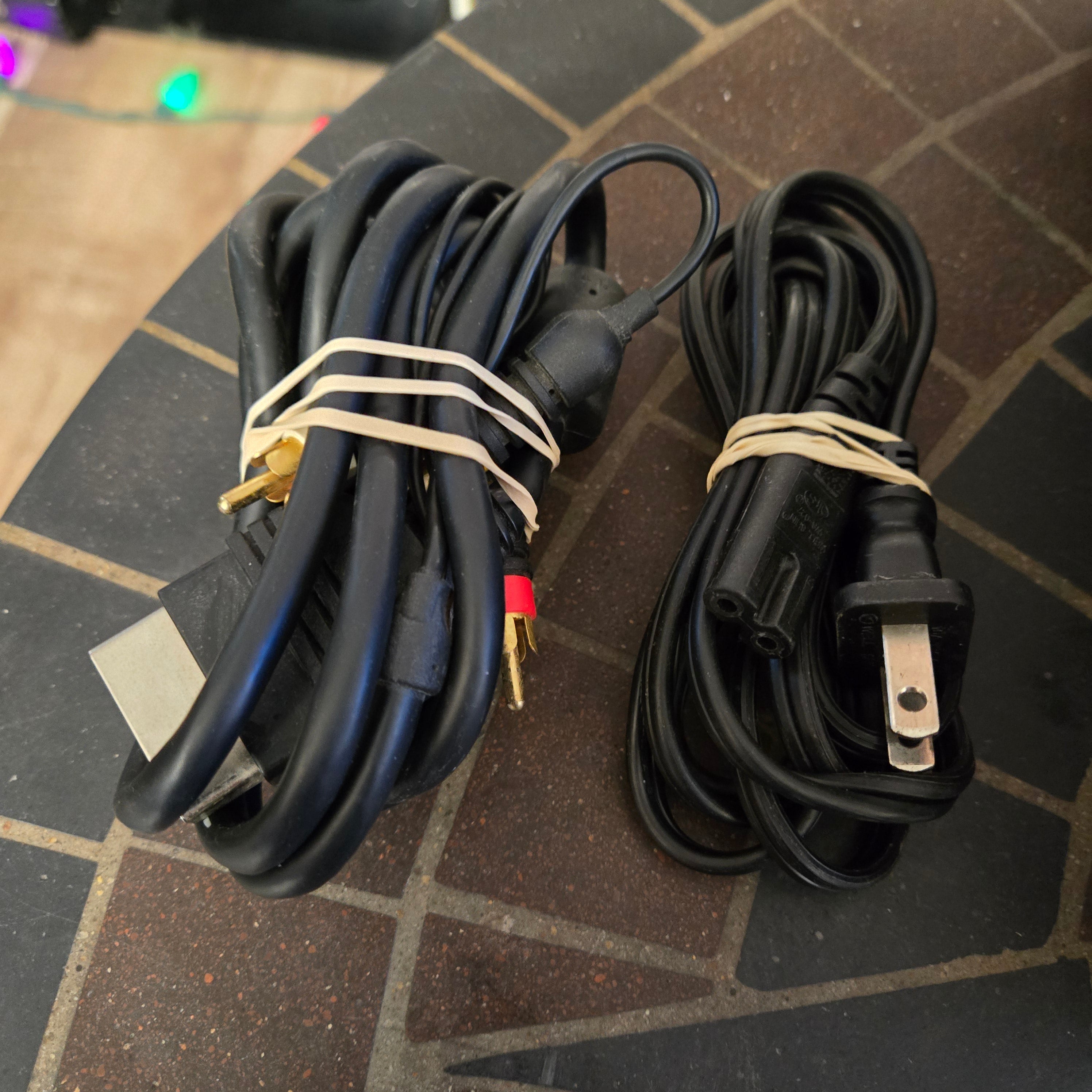 Microsoft Original OG Xbox Console, Official S Controller & Cords - TESTED!