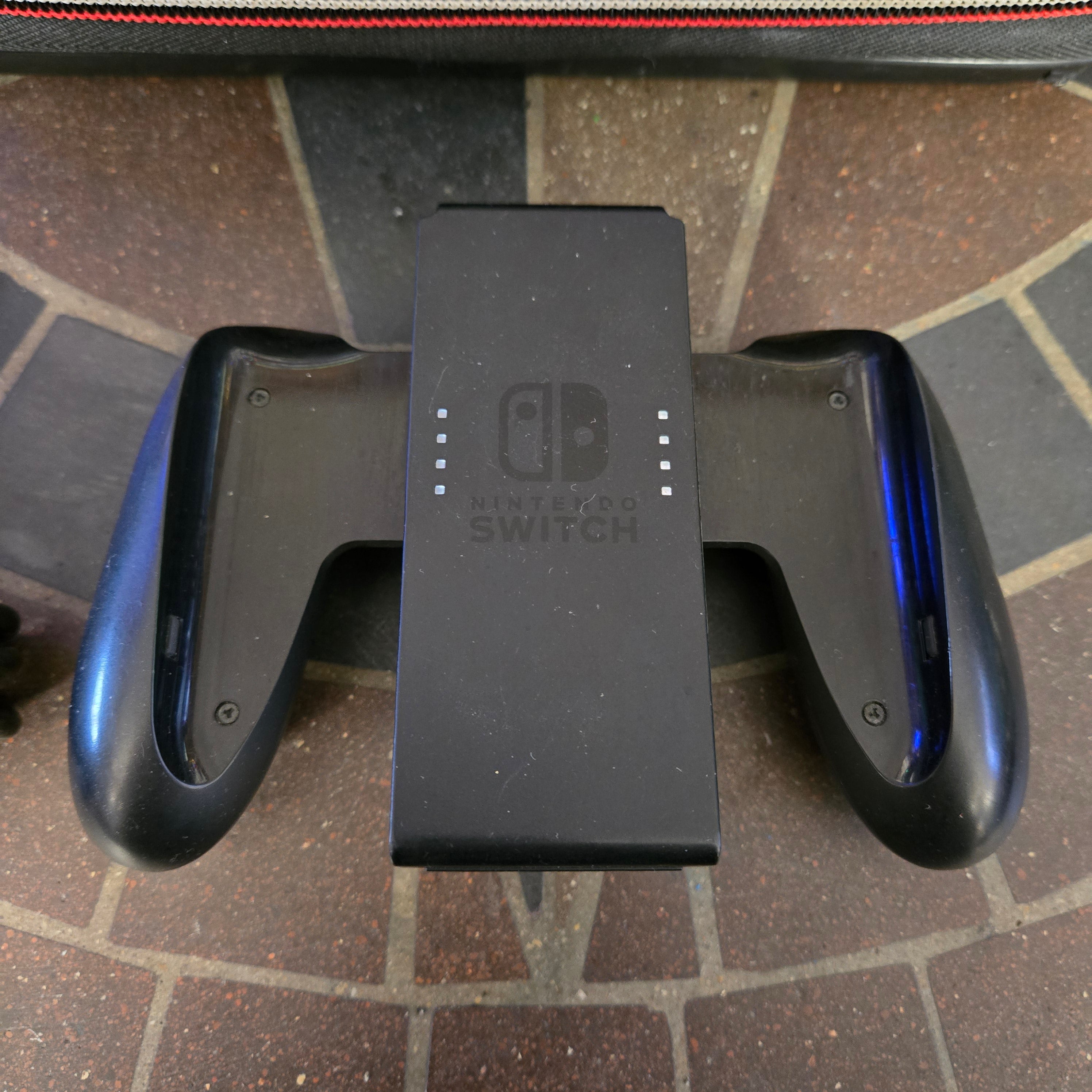 Nintendo Switch HAC-001 32GB Console/System, Dock, Case, Cords & More - TESTED!