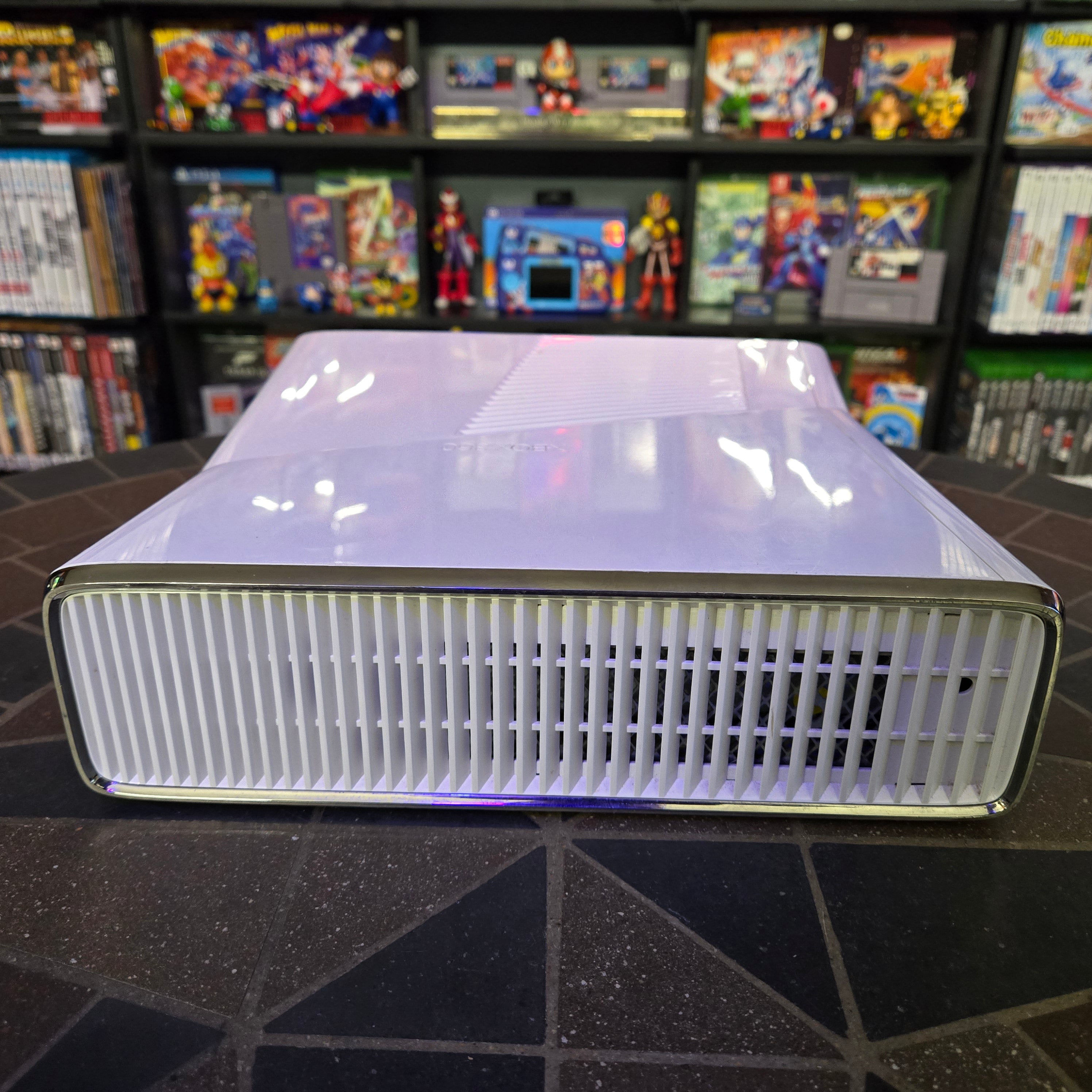 Xbox 360 Slim Special Edition White 4GB Console, Controller & Cords TESTED RESET