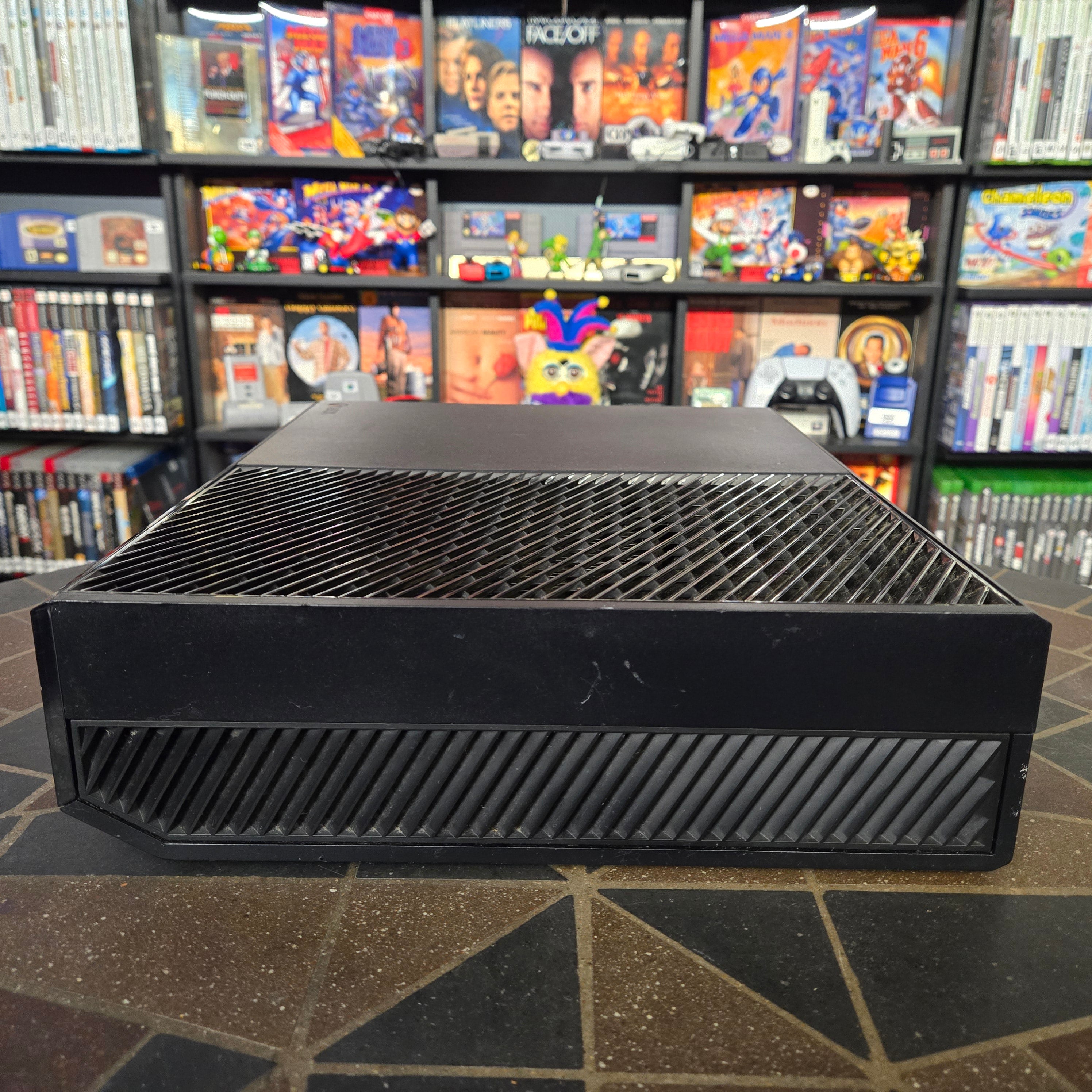 Microsoft Xbox One 500GB Console/System 1540, Cords & Corded Controller - TESTED
