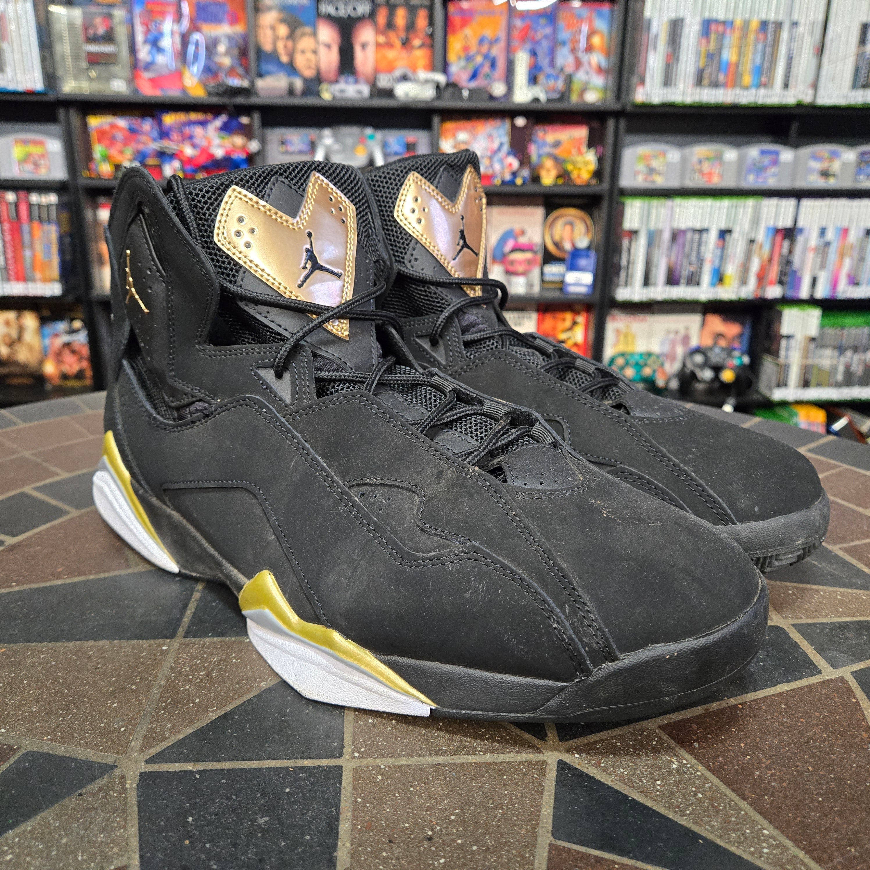 Size 13 - Air Jordan True Flight Black Metallic Gold in Nice Shape w/ OG Box!
