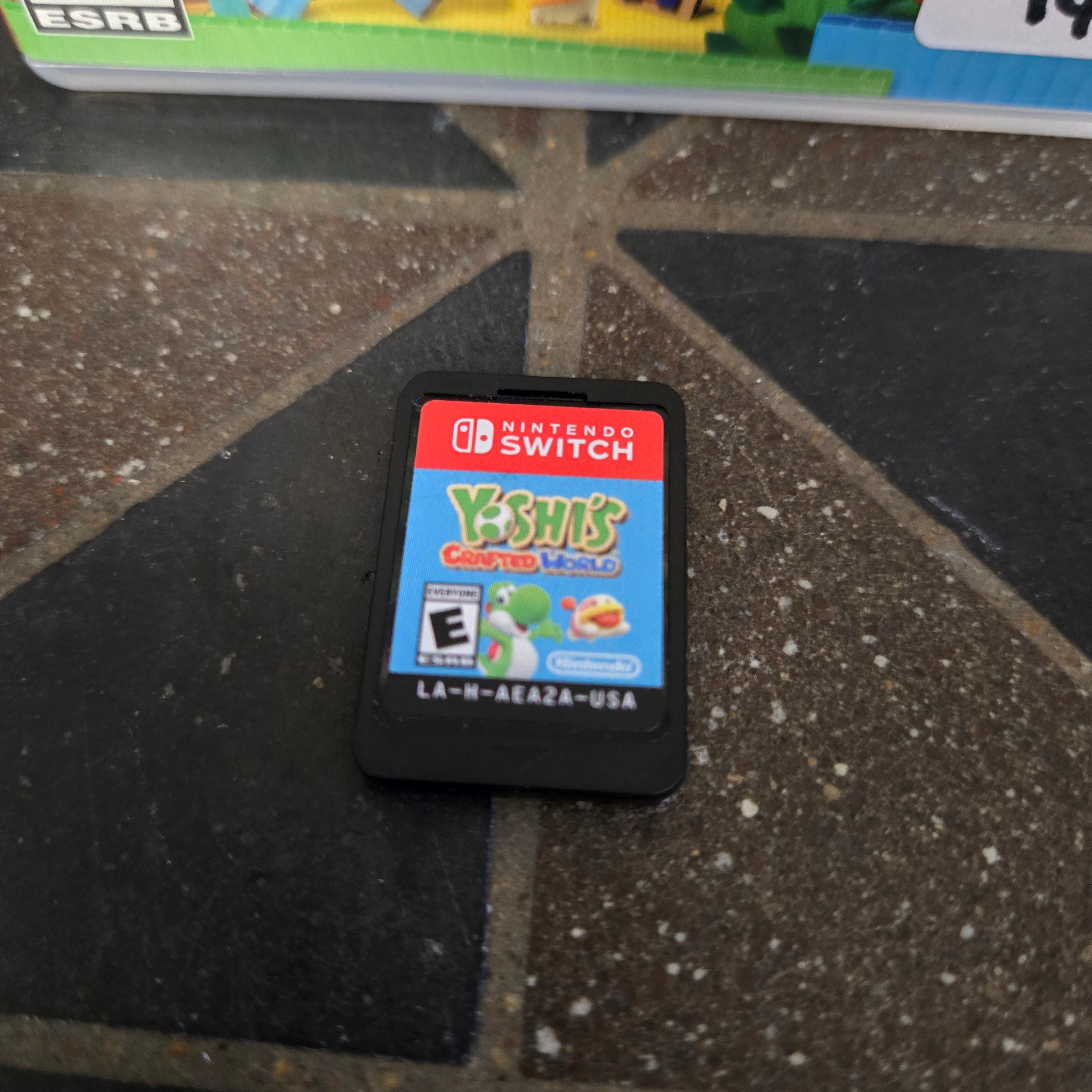 Yoshi's Crafted World - Nintendo Switch - Authentic, Cleaned & Tested!