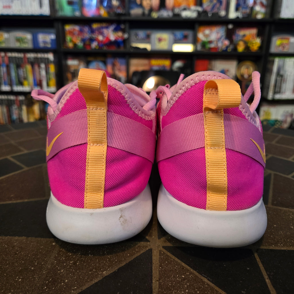 Women’s Size 10.5 Nike Flex Trainer Womens Training Shoes Pink AQ7491-600