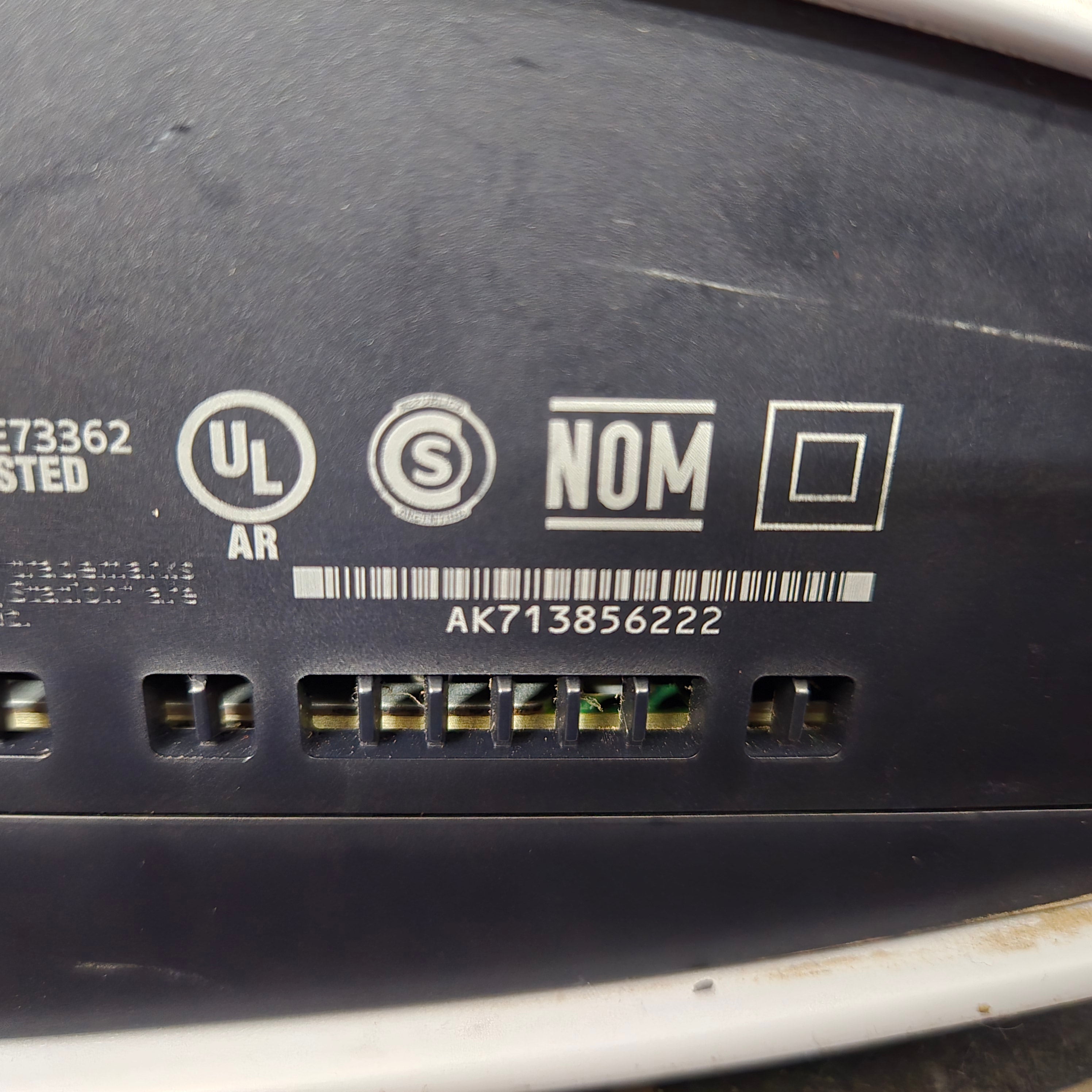 Sony PlayStation 5 Digital Edition PS5 825GB White Console Gaming System TESTED