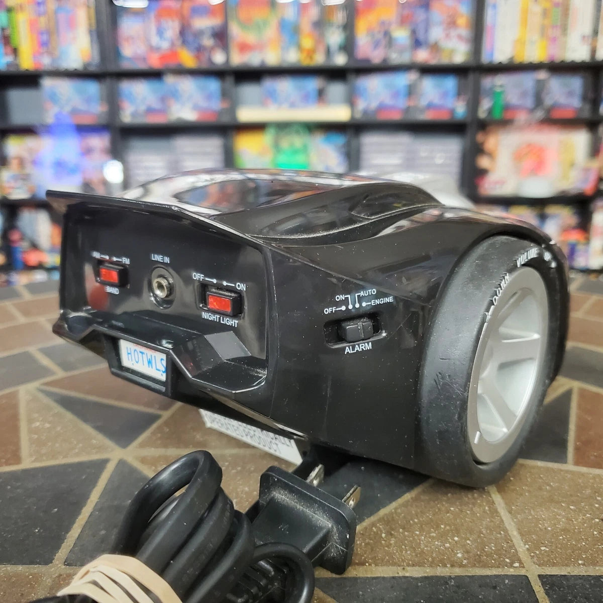 Hot Wheels Alarm Clock AM/FM Radio Projector Nightlight Engine Sounds Black