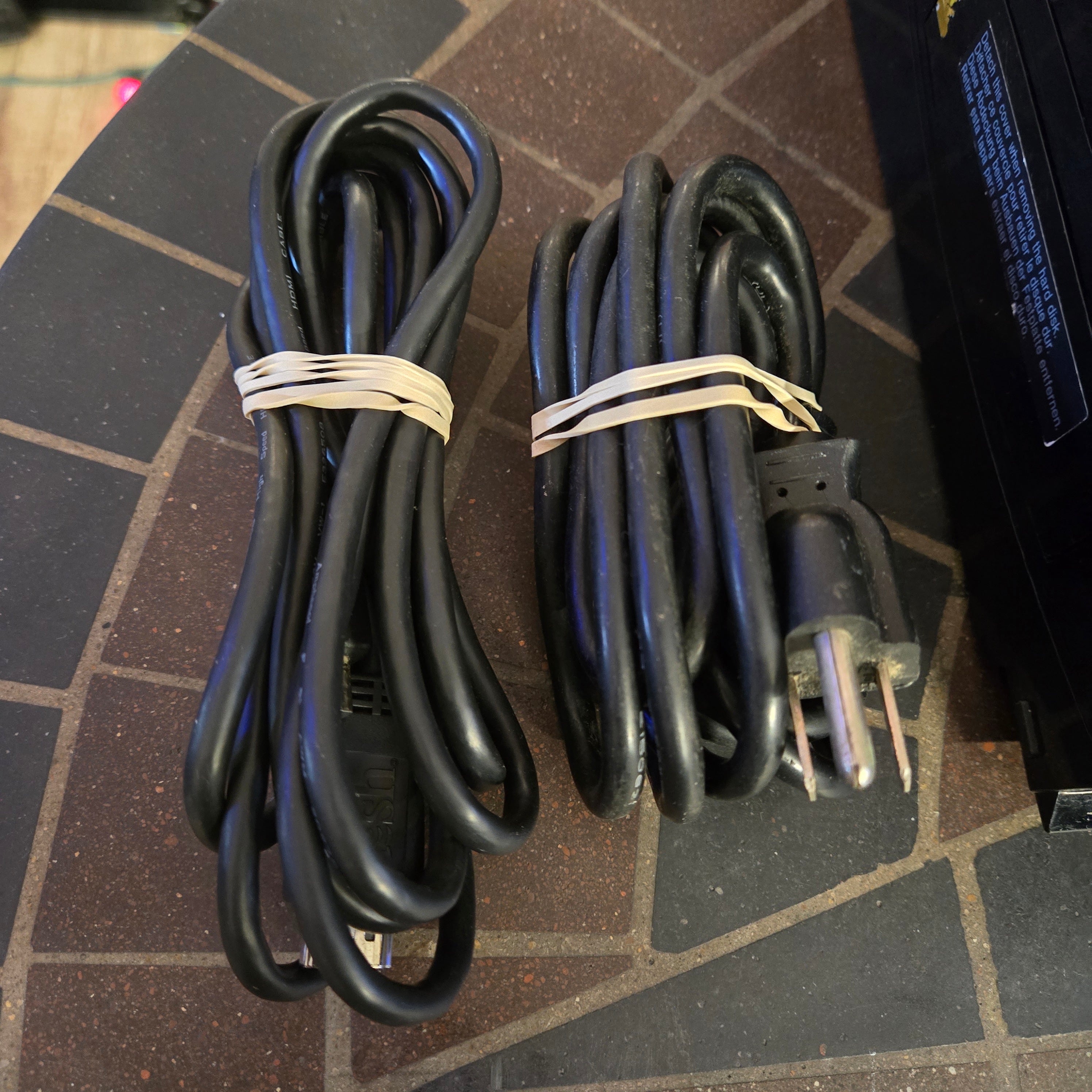 Sony PlayStation 3 PS3 Fat 40GB CECHH01 Console, Controller & Cords TESTED RESET