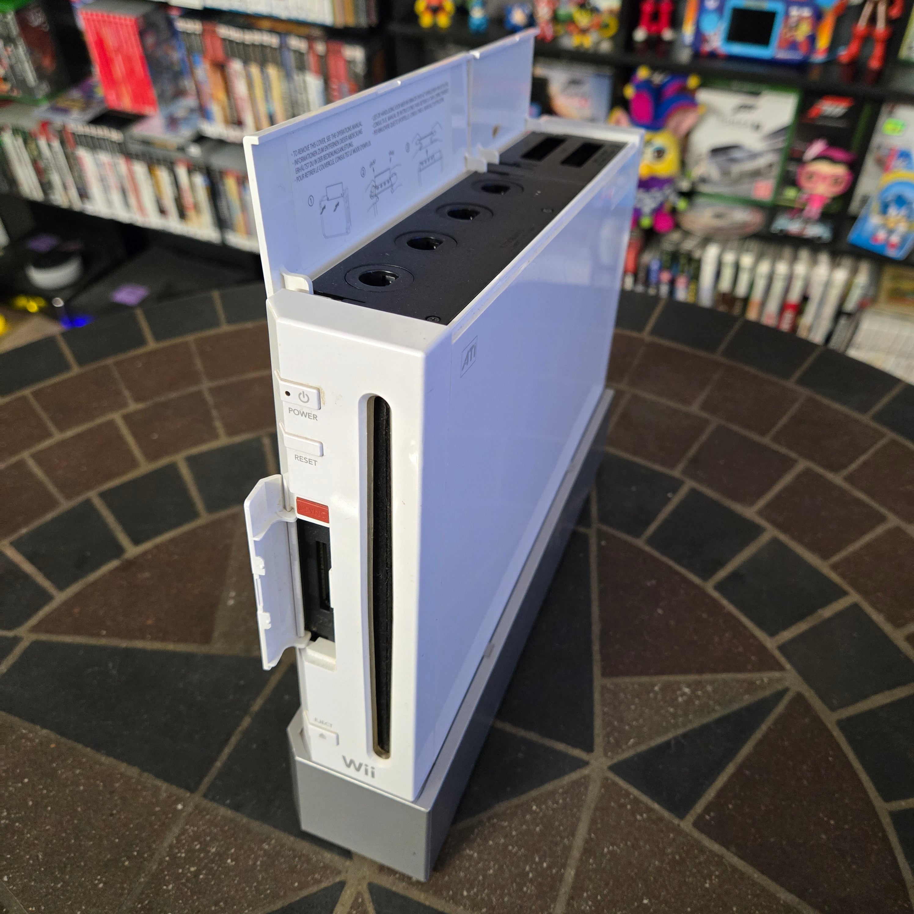 Nintendo Wii Console White, Cords, Controller & Nunchuk Cleaned, Tested & Reset!