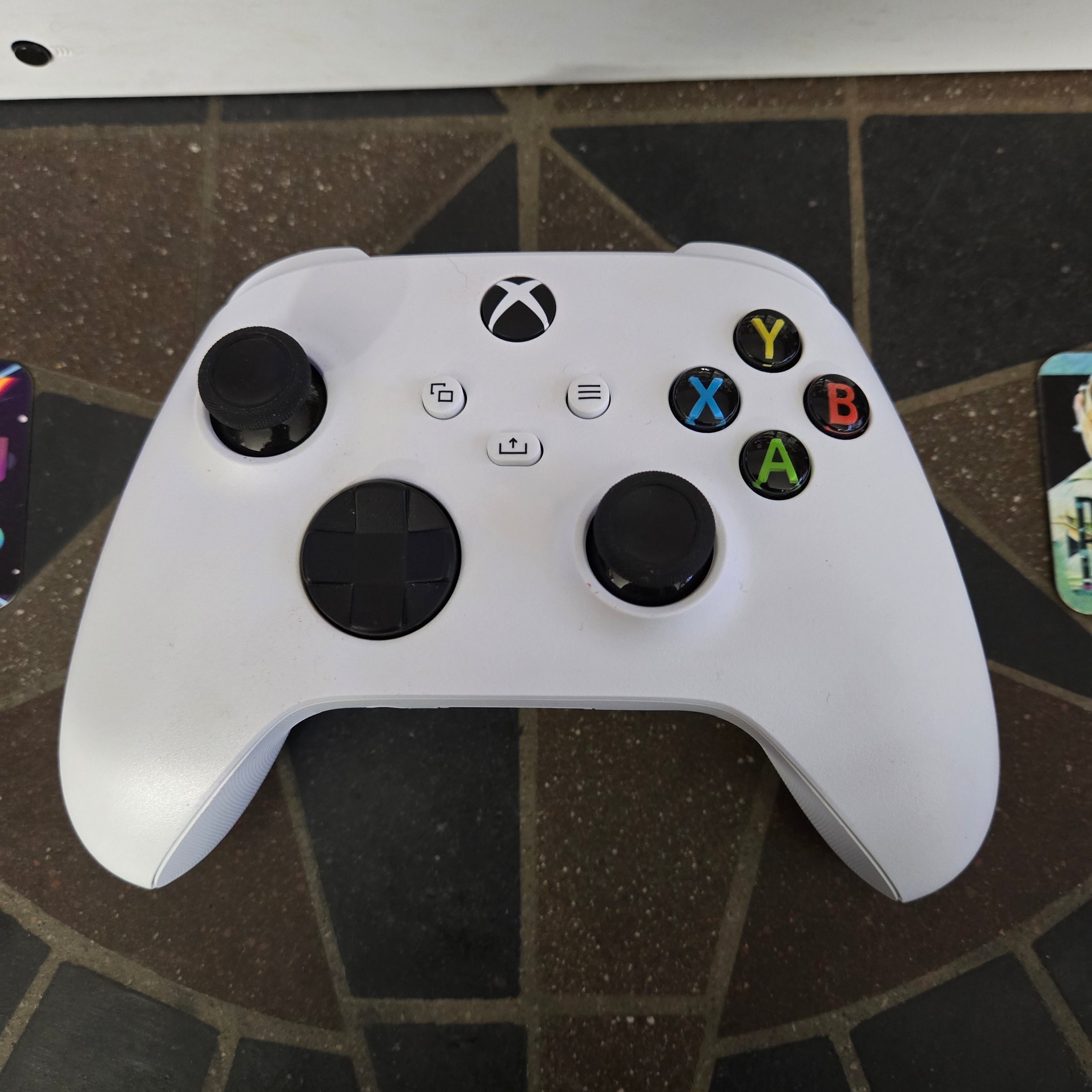 Microsoft Xbox Series S 512GB White Console, Controller & Cords - TESTED & RESET