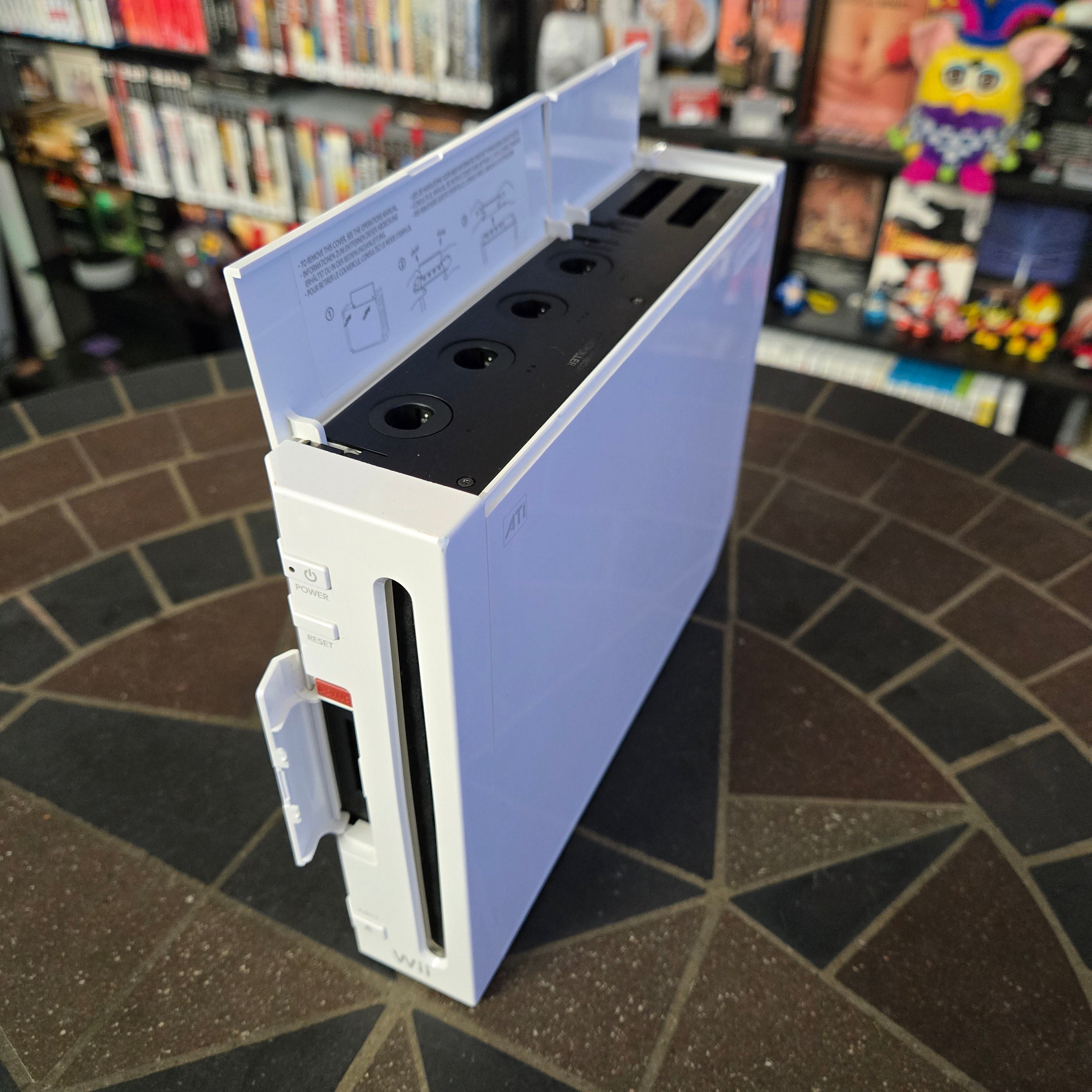 Nintendo Wii Console White, Cords, Controller & Nunchuk Cleaned, Tested & Reset