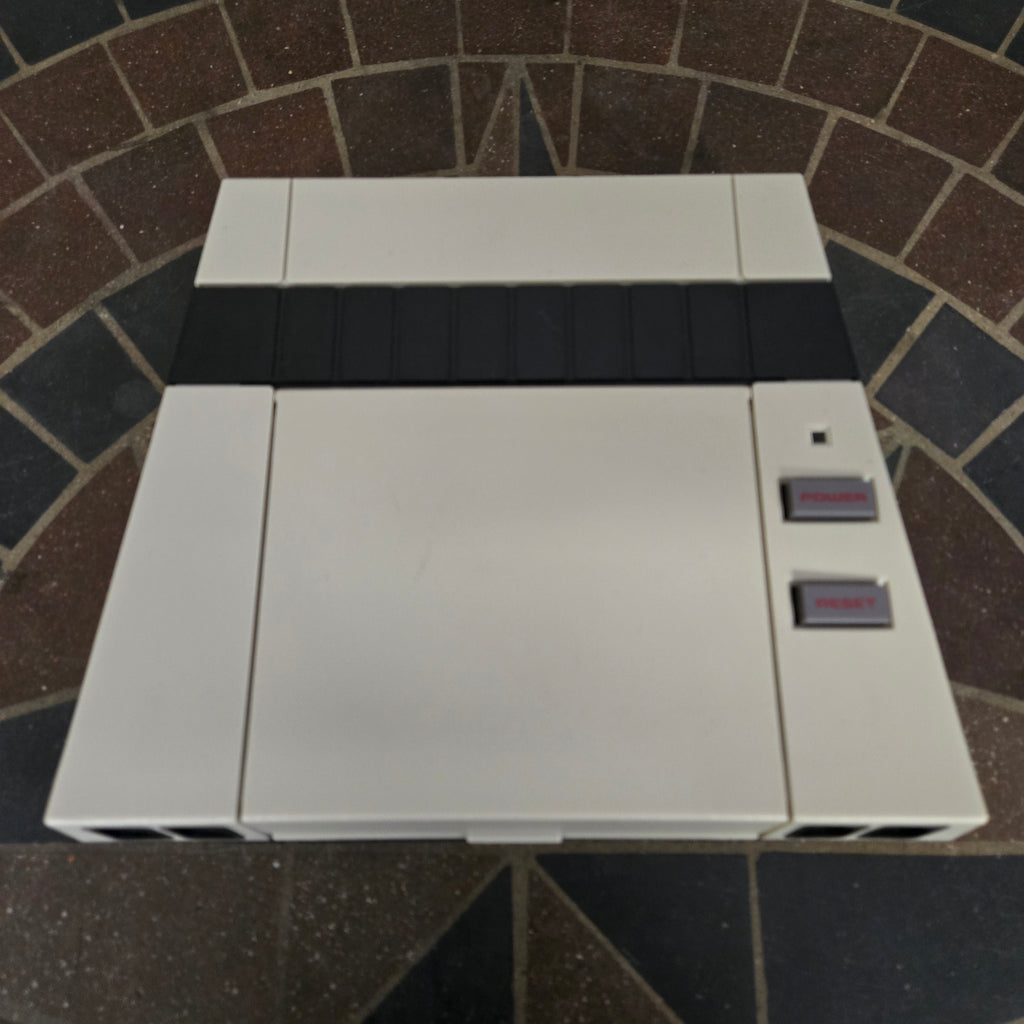 Discontinued RetroUSB AVS FPGA HDMI Console Nintendo NES, OEM Controller & Cords