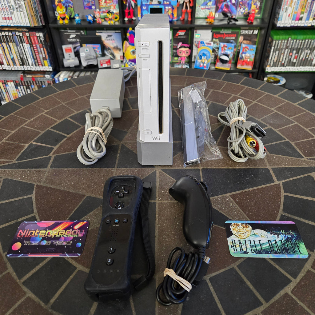 Nintendo Wii Console White, Cords, Controller & Nunchuk Cleaned, Tested & Reset!