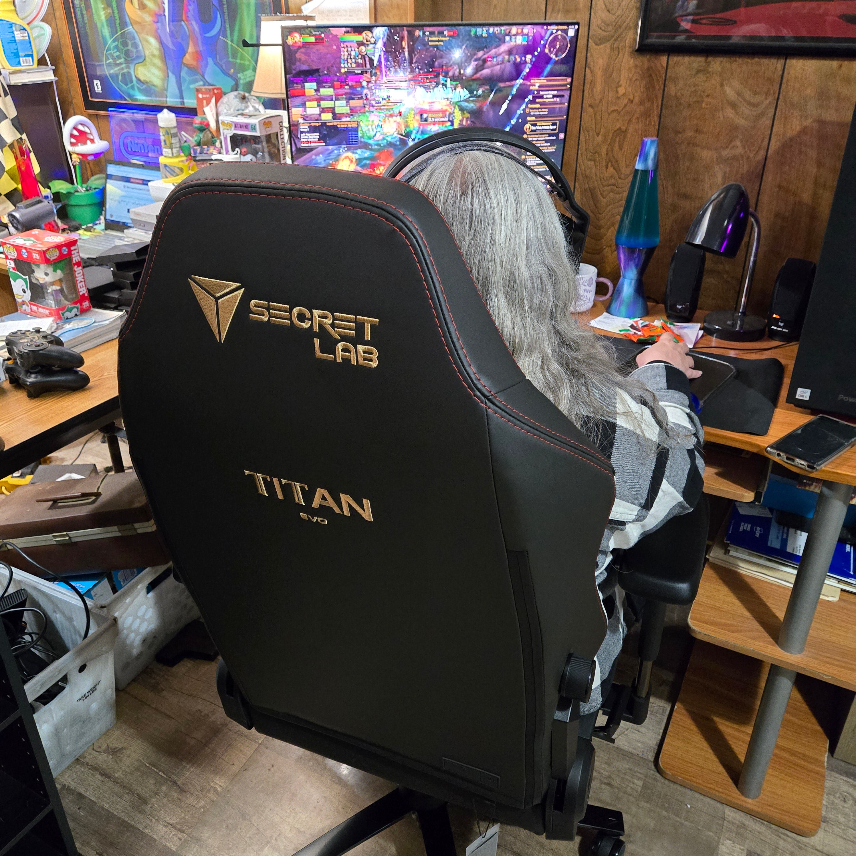 NEW Secretlab TITAN Evo Classic NEO Hybrid Leatherette Regular R Chair 2024 NIB