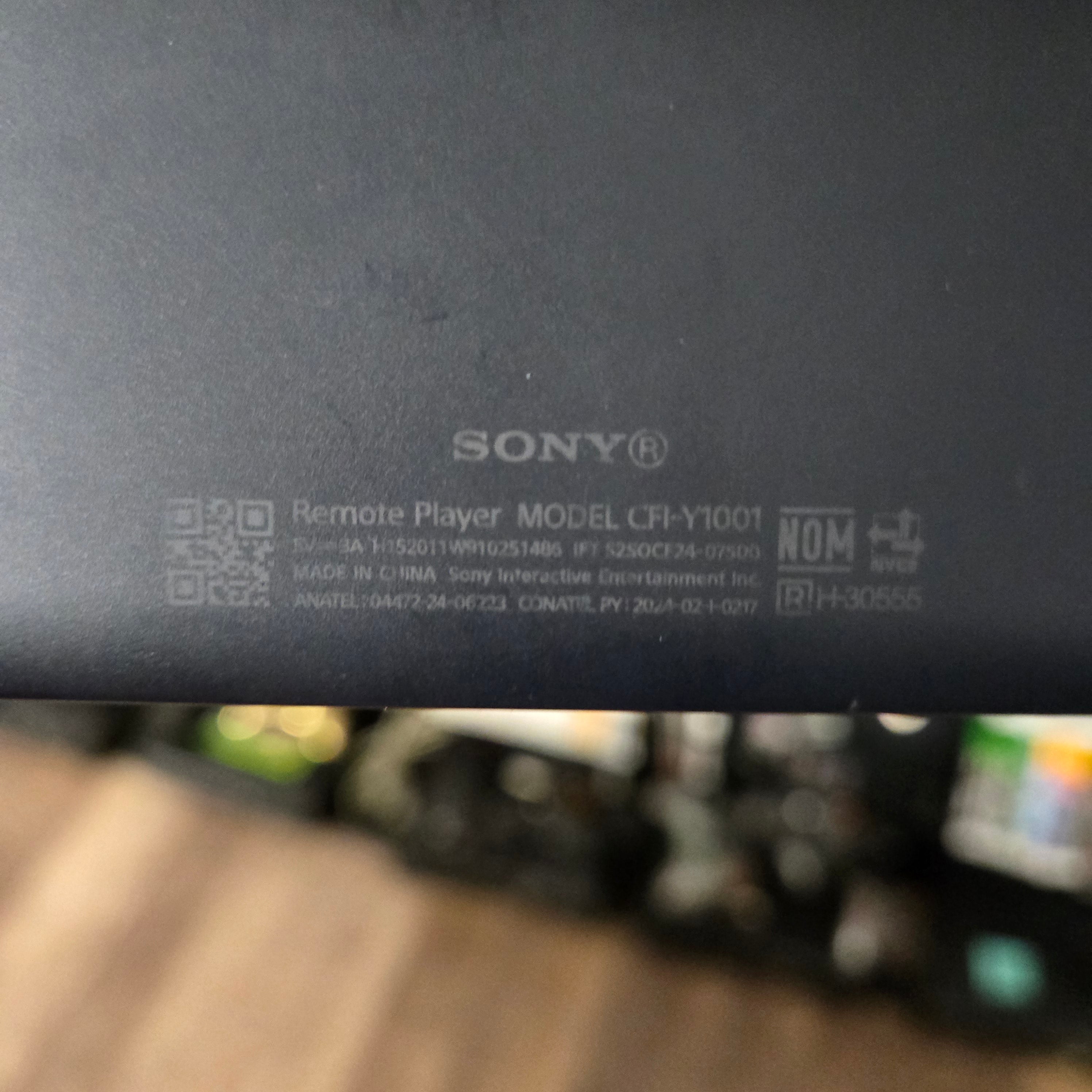 Sony 8" PlayStation Portal Remote Player PlayStation 5 Midnight Black PS5 - NICE